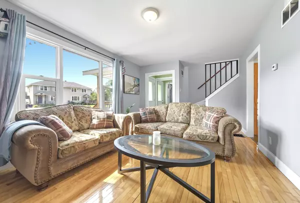 Deep River, ON K0J 1P0,6 Faraday CRES