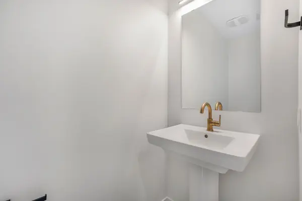 Russell, ON K0A 1W0,937 Cologne ST