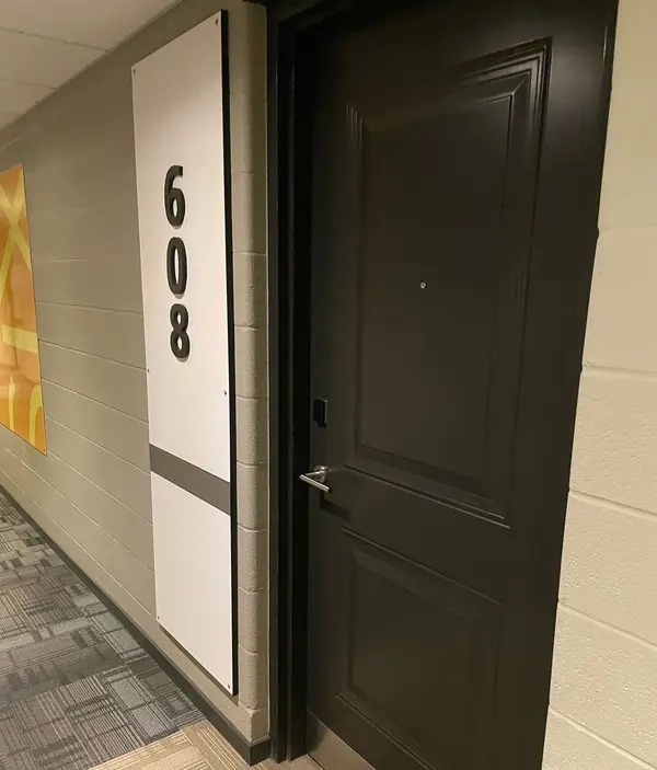 Guelph, ON N1L 0M5,1291 Gordon ST #608