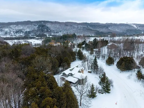 Grey Highlands, ON N0C 1H0,170 Mary B's LN