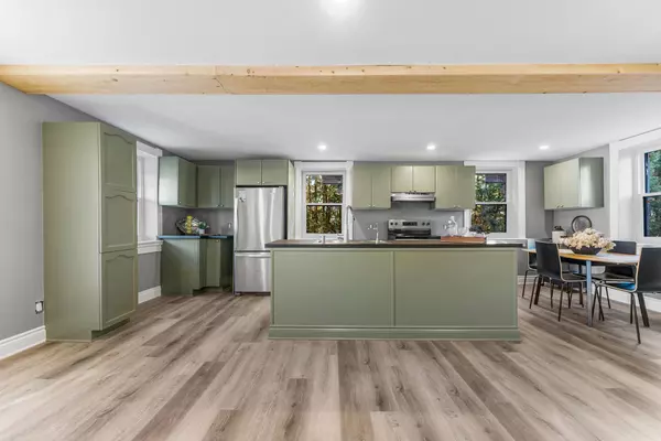 Edwardsburgh/cardinal, ON K0E 1X0,1523 Ventnor RD