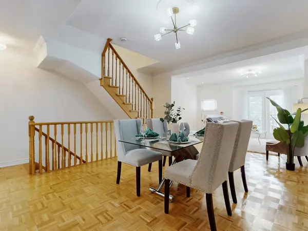 9133 Bayview AVE #12, Richmond Hill, ON L4B 4C5