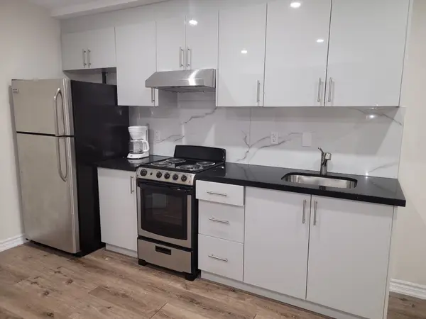 6196 County 9 RD, Clearview, ON L0M 1N0