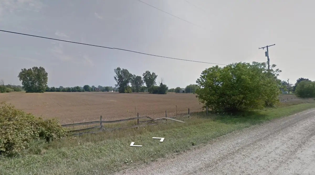 55875 Burdon RD, Chesterfield Twp, MI 48047