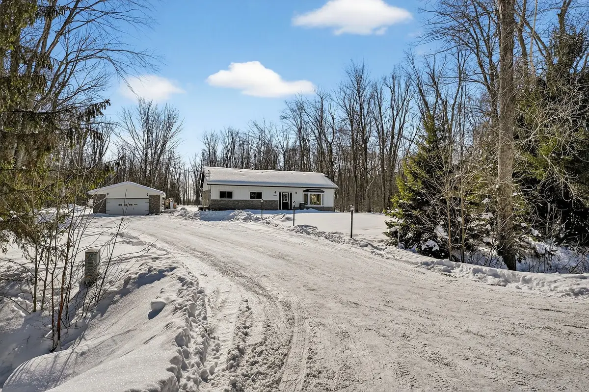 32641 Bell RD, Wainfleet, ON L0S 1V0