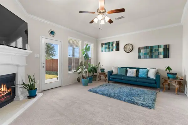 6020 Shiner Drive, Fort Worth, TX 76179