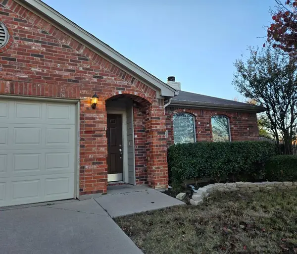 14045 Silkwood Drive, Fort Worth, TX 76052