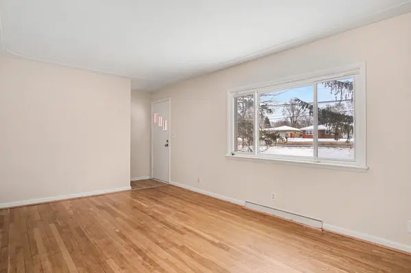 665 4 Mile RD NW, Alpine Twp, MI 49321