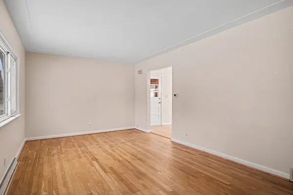 665 4 Mile RD NW, Alpine Twp, MI 49321