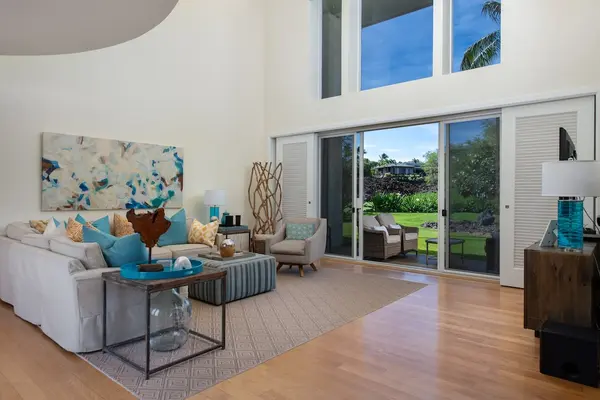 68-1375 PAUOA RD #A2, Kamuela, HI 96743