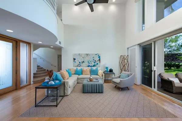 68-1375 PAUOA RD #A2, Kamuela, HI 96743