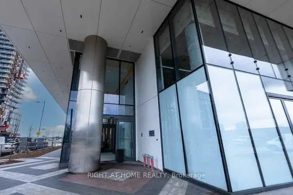 Vaughan, ON L4K 0J7,950 Portage Pkwy #307