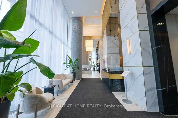 Vaughan, ON L4K 0J7,950 Portage Pkwy #307