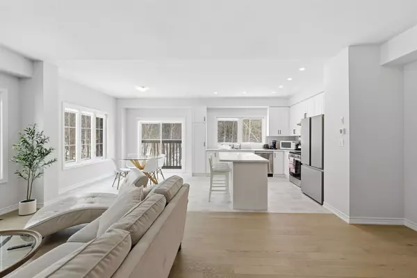 Georgina, ON L0E 1R0,8 Scotia RD