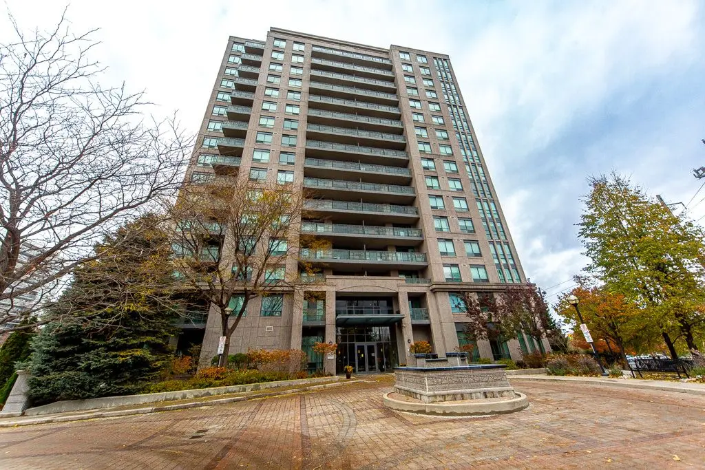 38 Fontenay CT #1402, Toronto W08, ON M9A 5H5