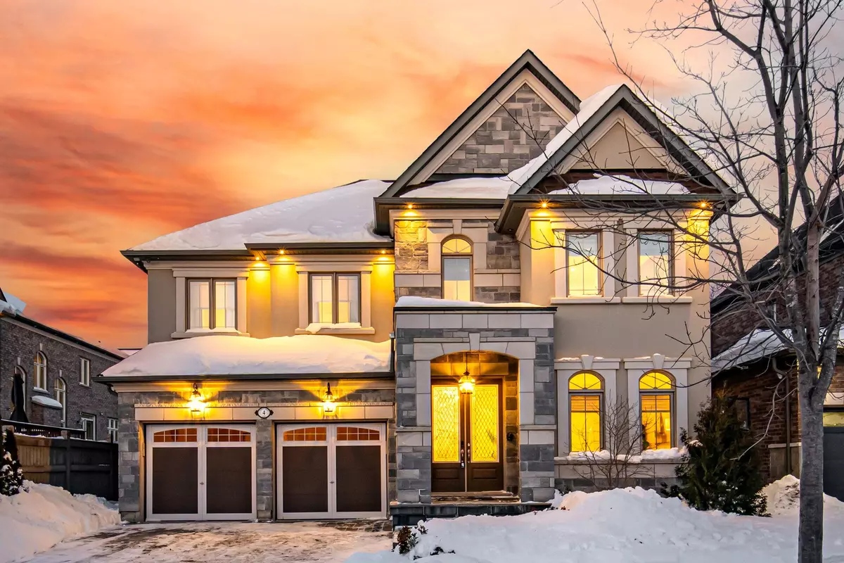 Brampton, ON L6Y 2Y5,4 Crown Forest CT
