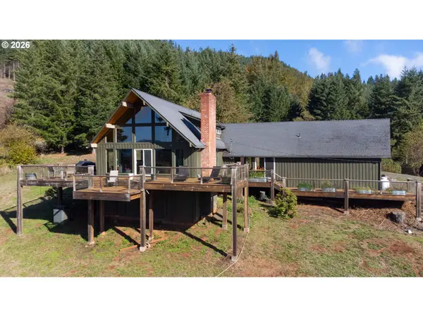 34795 ROW RIVER RD, Cottage Grove, OR 97424