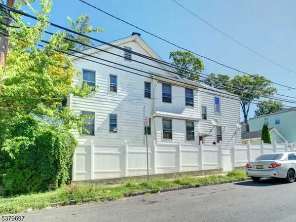 170 Oakland Ter, Newark City, NJ 07106