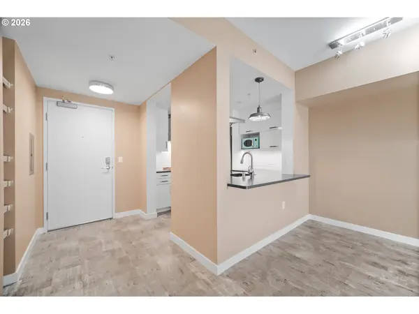 701 COLUMBIA ST, Vancouver, WA 98660