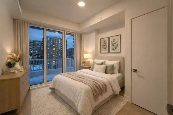 Toronto C14, ON M2N 0M4,36 Olive AVE #805