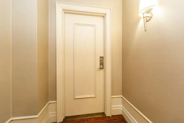 38 Fontenay CT #1402, Toronto W08, ON M9A 5H5