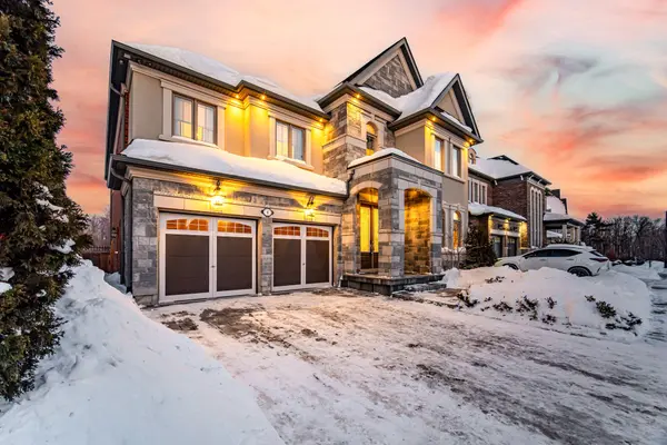 Brampton, ON L6Y 2Y5,4 Crown Forest CT