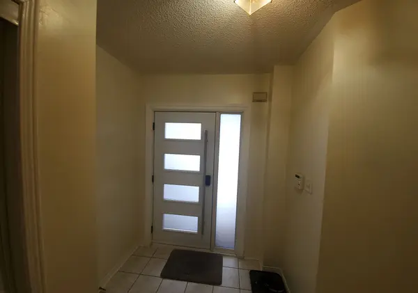 Brampton, ON L6X 4V6,152 Binder Twine TRL #Main