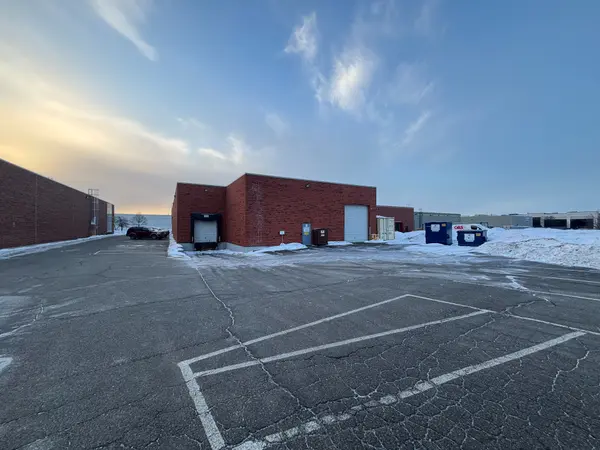 2881 Brighton RD, Oakville, ON L6H 6C9