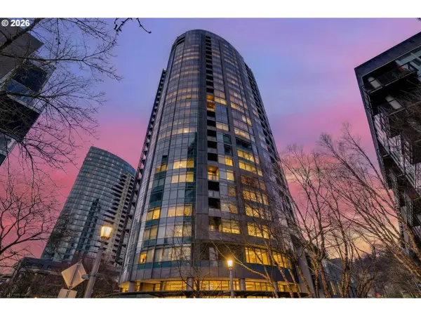 Portland, OR 97239,3601 S RIVER PKWY #702