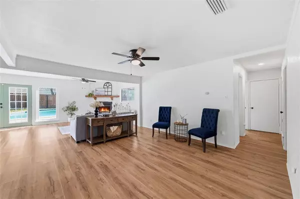 1223 Venus Street, Cedar Hill, TX 75104