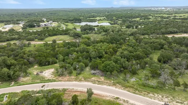 1027 Cedar Hill Drive, Nemo, TX 76070
