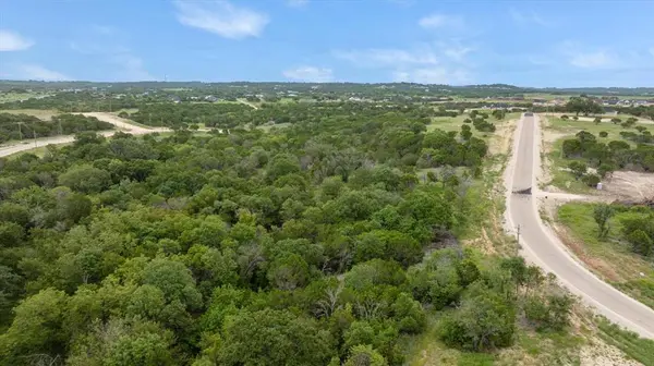 1027 Cedar Hill Drive, Nemo, TX 76070
