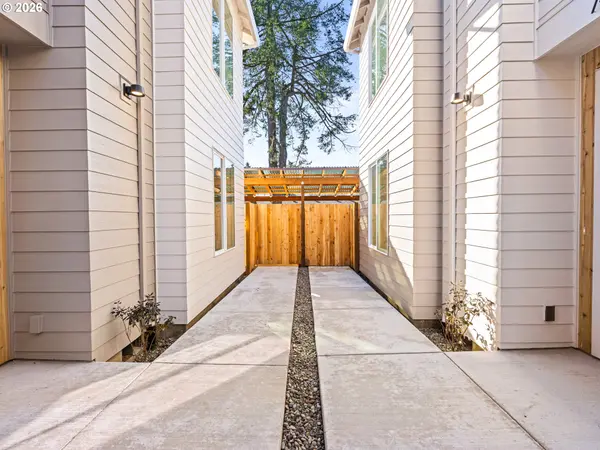 Portland, OR 97206,7456 SE Tolman ST