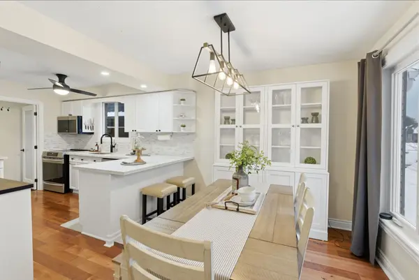 Whitby, ON L1N 5M7,5 Glenmount CT