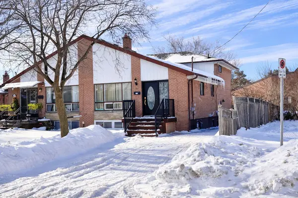 Brampton, ON L6V 1X3,95 Post RD #Upper