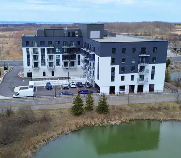 Hamilton, ON L0R 1P0,1936 RYMAL RD E #317