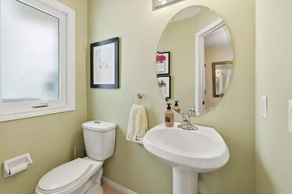 Hamilton, ON L9H 7B7,38 Grindstone WAY