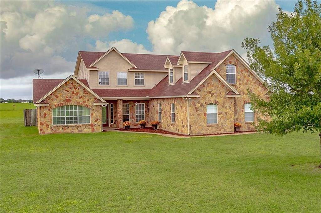 123 Double Tree Lane, Brock, TX 76462