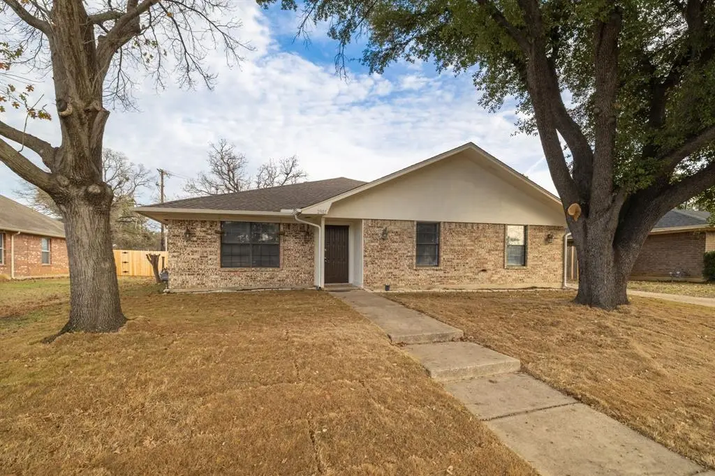 2905 Cross Timbers Drive, Irving, TX 75060