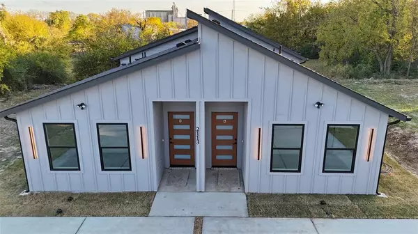 Greenville, TX 75401,2113 Henry Street