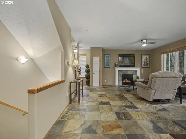 15622 SW COLYER WAY, Tigard, OR 97224