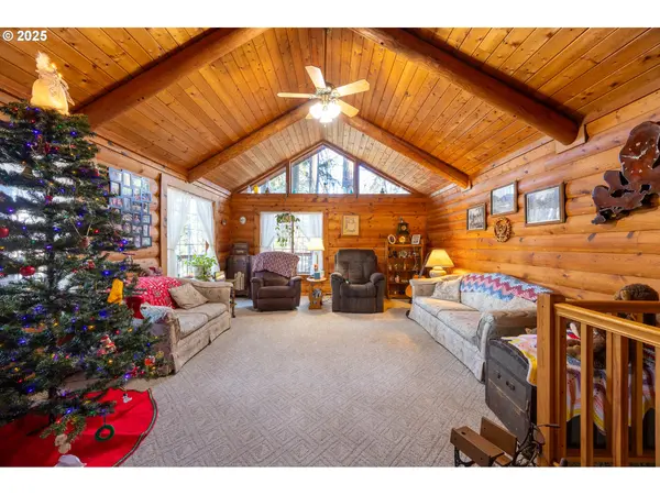 173 PARK ST, Glide, OR 97443