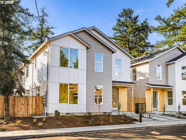 7466 SE Tolman ST, Portland, OR 97206