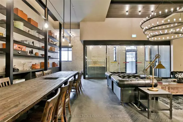 Toronto C01, ON M5V 0P4,505 Richmond ST W #1216