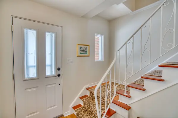 Alta Vista And Area, ON K1H 6V7,1947 Conrad AVE