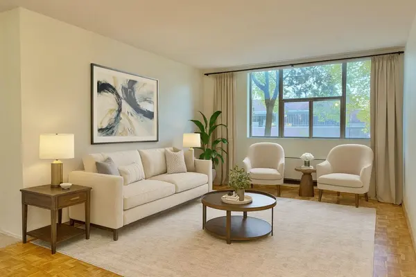 2760 Carousel CRES #102, Blossom Park - Airport And Area, ON K1T 2N4