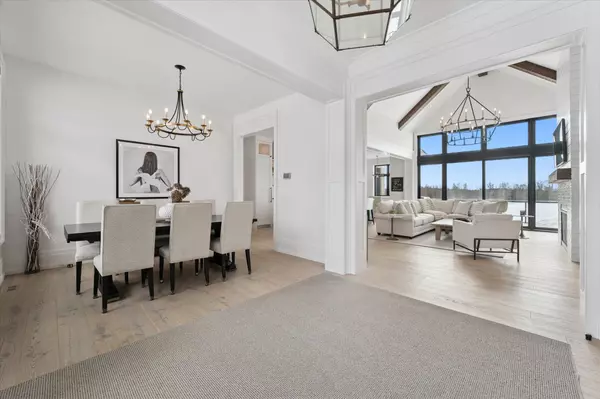 Puslinch, ON N0B 2J0,129 Heritage Lake DR