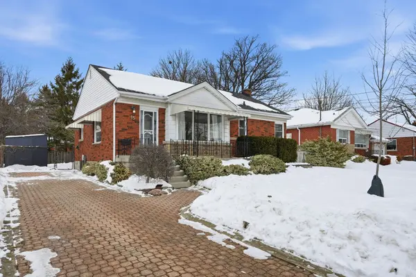 Hamilton, ON L8T 1H4,15 Mulock AVE