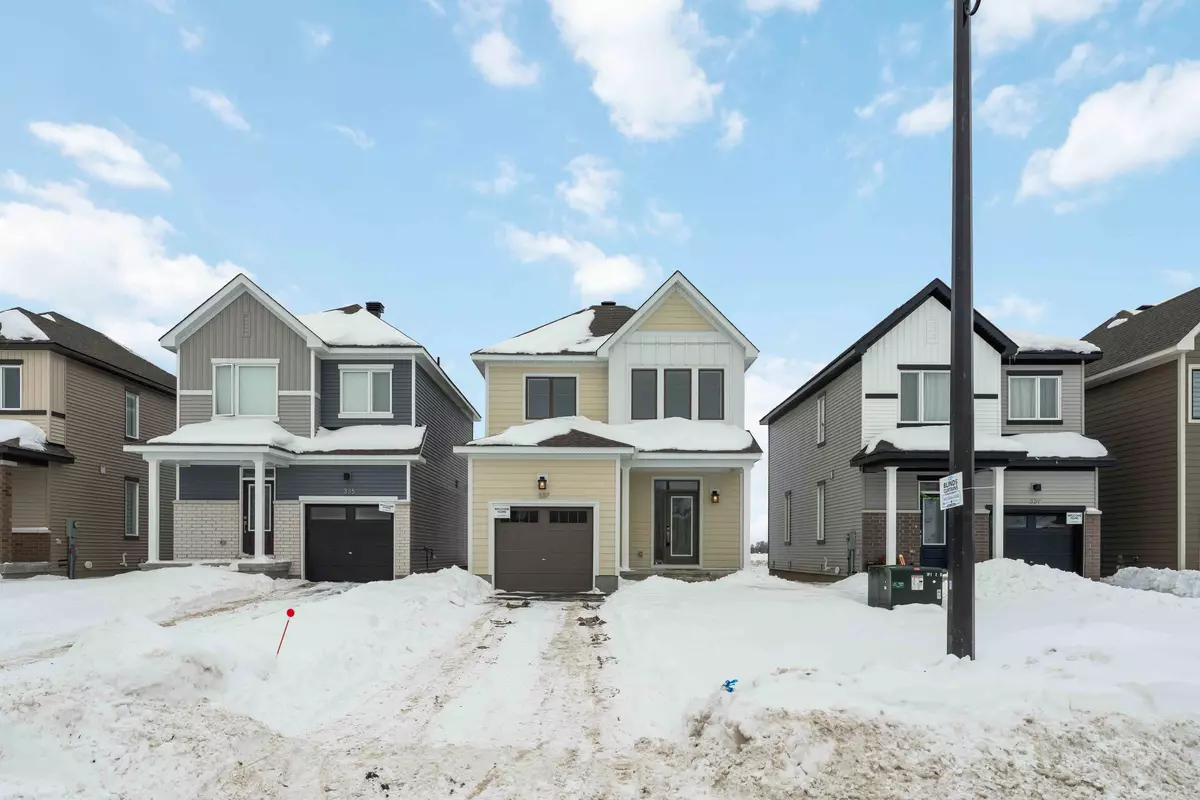 Stittsville - Munster - Richmond, ON K0A 2Z0,337 Cantering DR