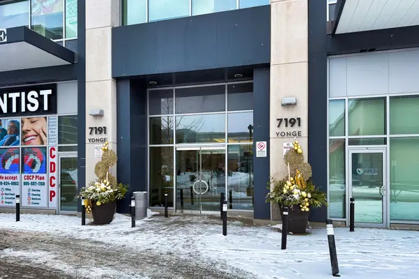 7191 Yonge ST #803, Markham, ON L3T 0C4